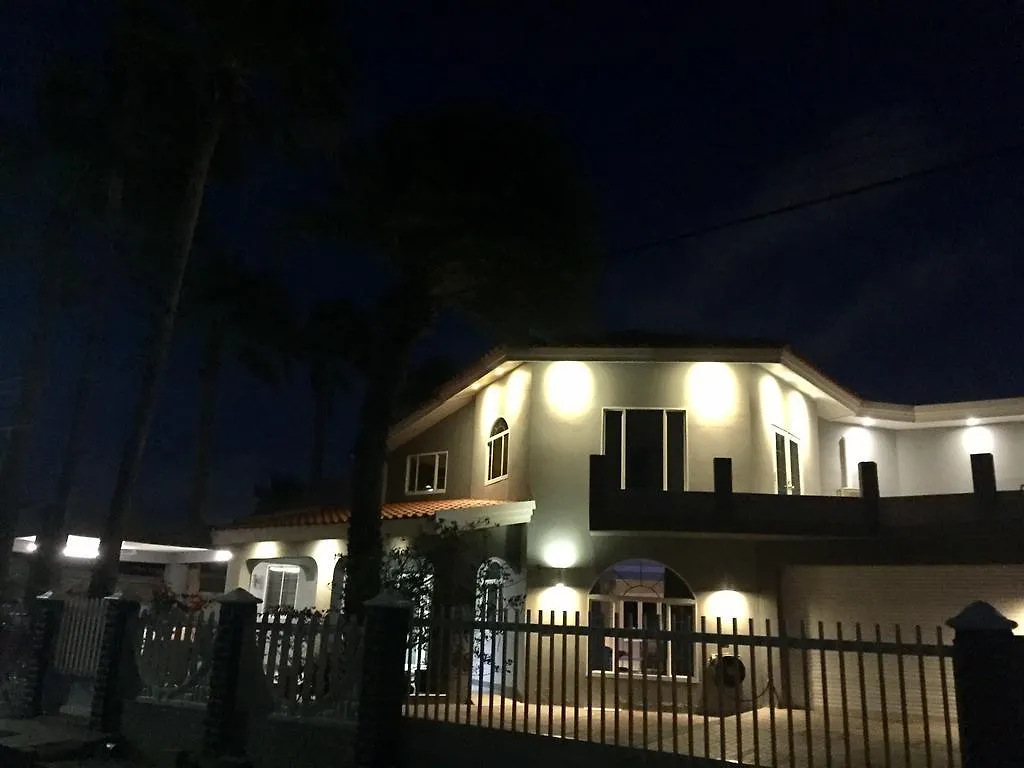 Brown Studio Apartment Palm Beach 0*,  Aruba
